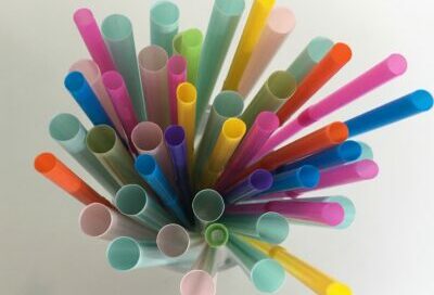 IK Strohhalme Einwegplastik EU Verbot Kunststoffabfall Plastikmuell