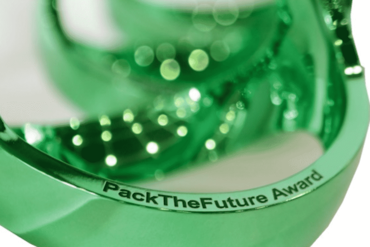 PackTheFuture Award 2018 Trophy