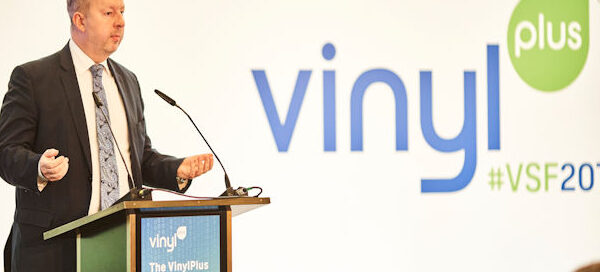 VinylPlus Forum Umweltminister Tschechien Brabec PVC-Recycling